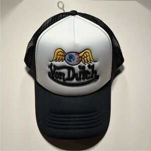 VON DUTCH BLACK/WHITE TRUCKER HAT